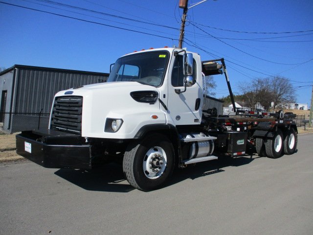 2016 Freightliner 114SD 60K Galfab rolloff hoist