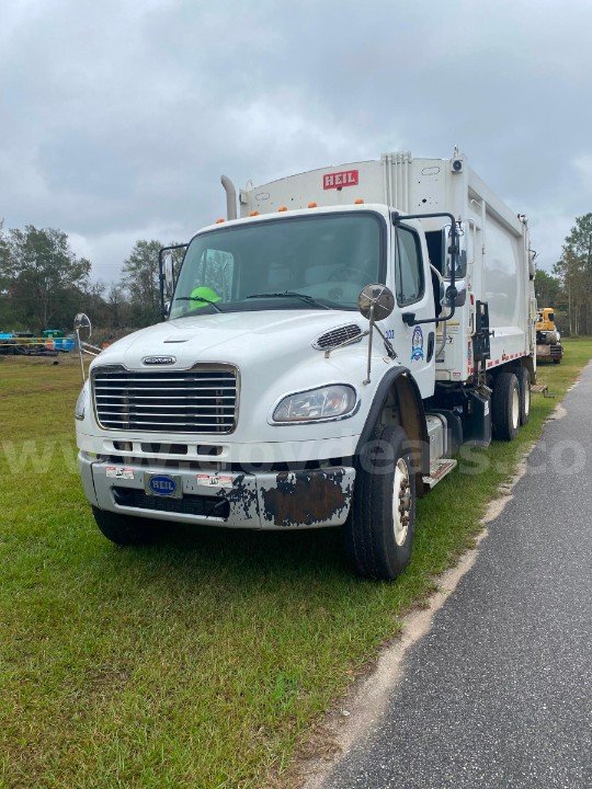 2020 Freightliner M2