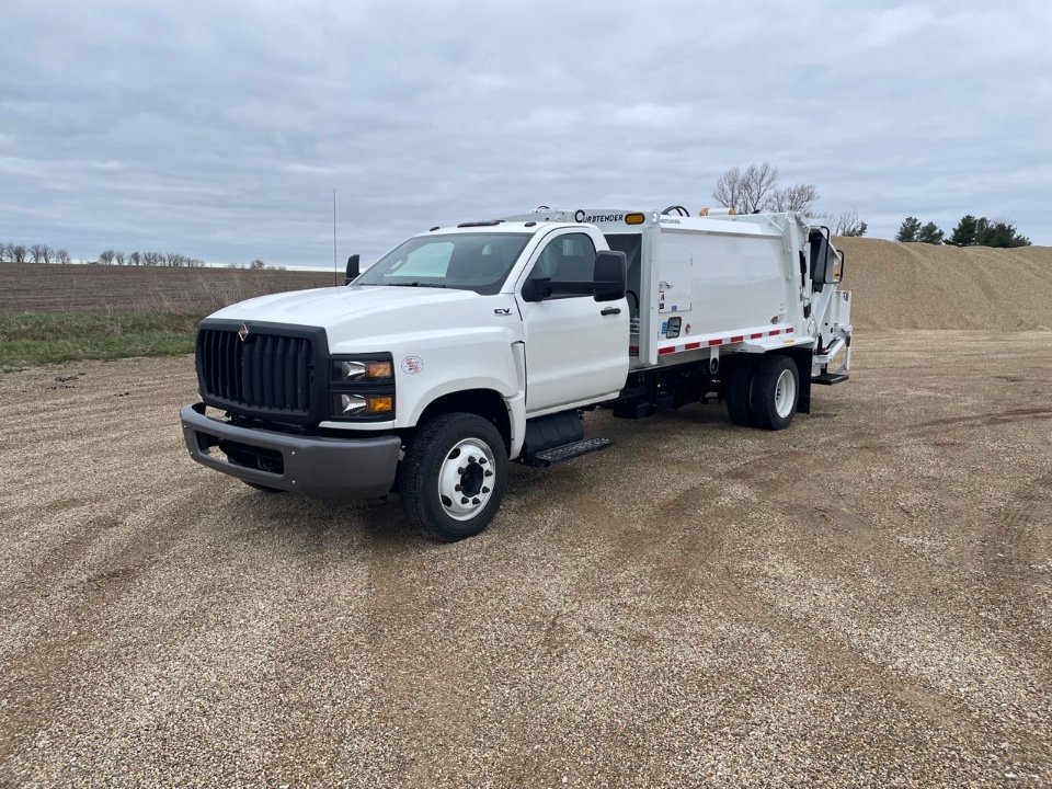 2024 INTERNATIONAL CV CURBTENDER QUANTUM 8 YD REAR LOADER $167,500.00