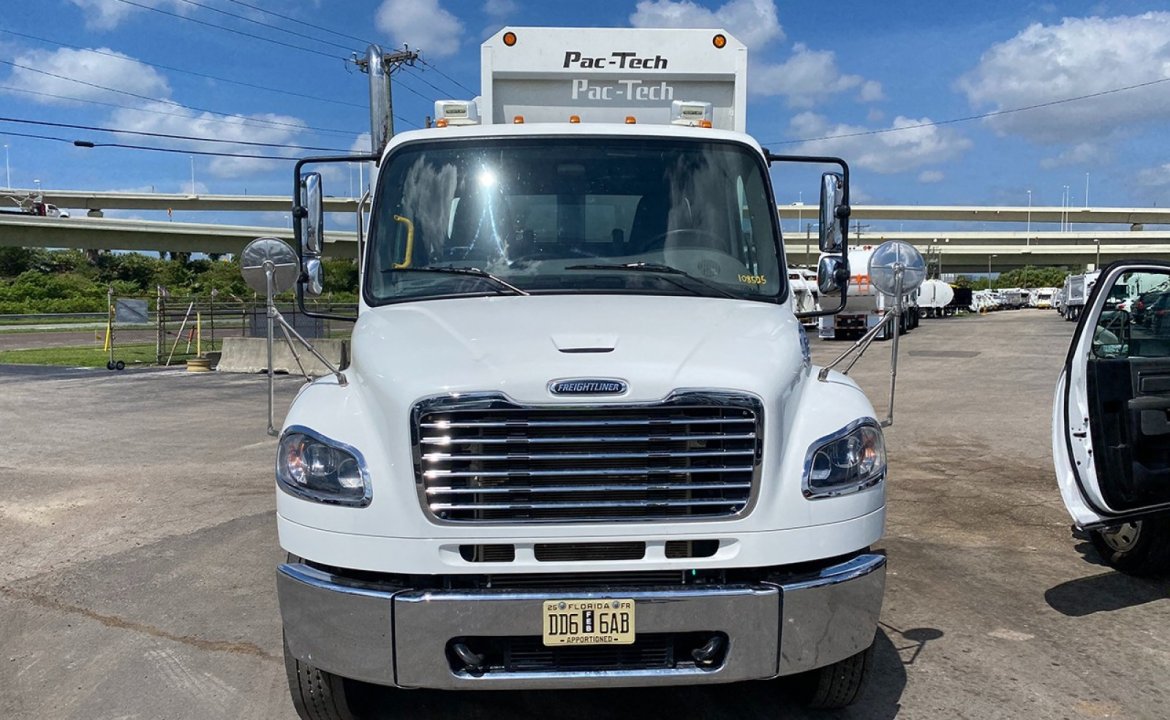 2022 Freightliner M2 - 28 Yard Pac Tech Side Loader Garbage Truck