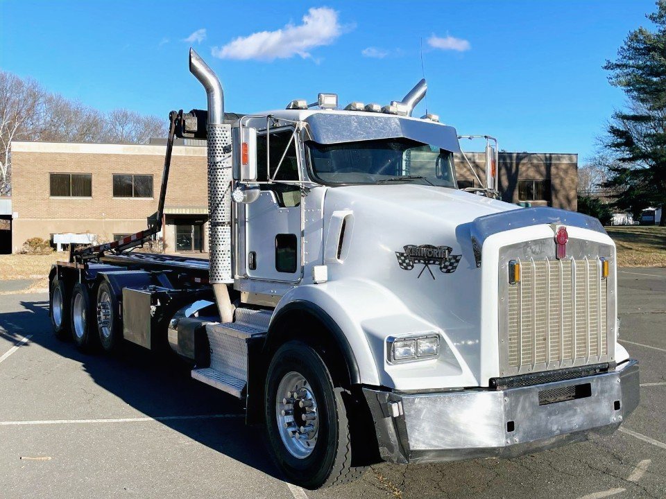 2016 Kenworth T800 American 75,000lb Rolloff Excellent Condition!!!