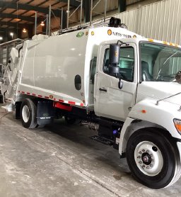 NEW 2024 Hino, 20 Yd New Way Cobra Rear Loader