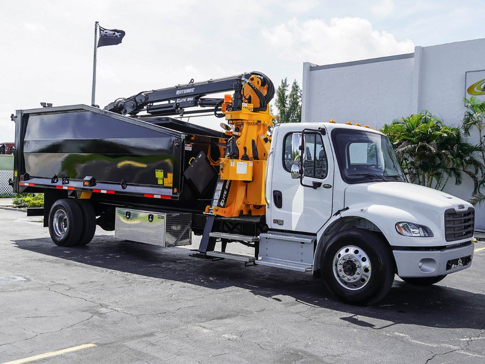 New 2025 Freightliner M2-106 PLUS Grapple Truck #VU4141