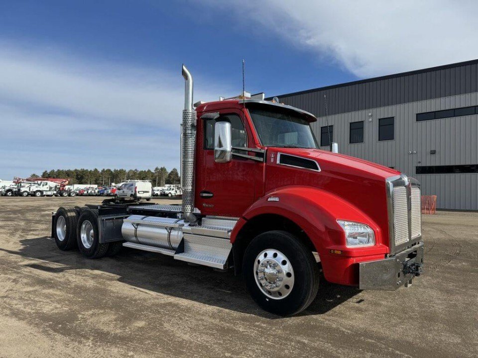 2022 Kenworth T880 Cab & Chassis