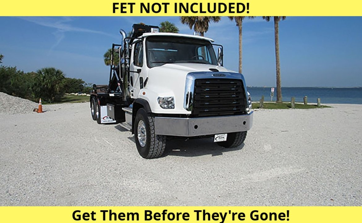 2025 Freightliner 114SD - 60000 lb Pac Mac Roll Off Truck