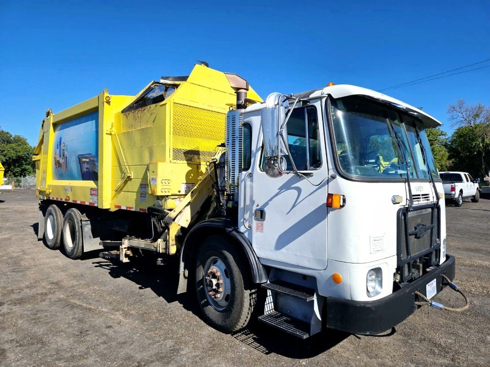 2012 Autocar ACX64 Dual Drive, Heil 7000 Python 28yd ASL