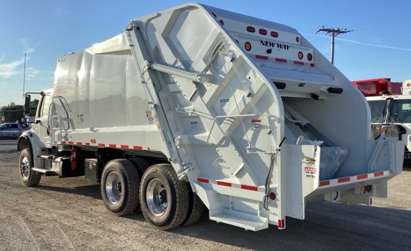 2024 Freightliner M2-106, 25 Yd New Way King Cobra Rear Loader