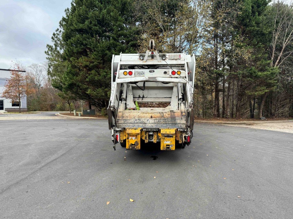 2009 Freightliner M2 Heil 25yd Rear Loader w Winch and 2 tippers