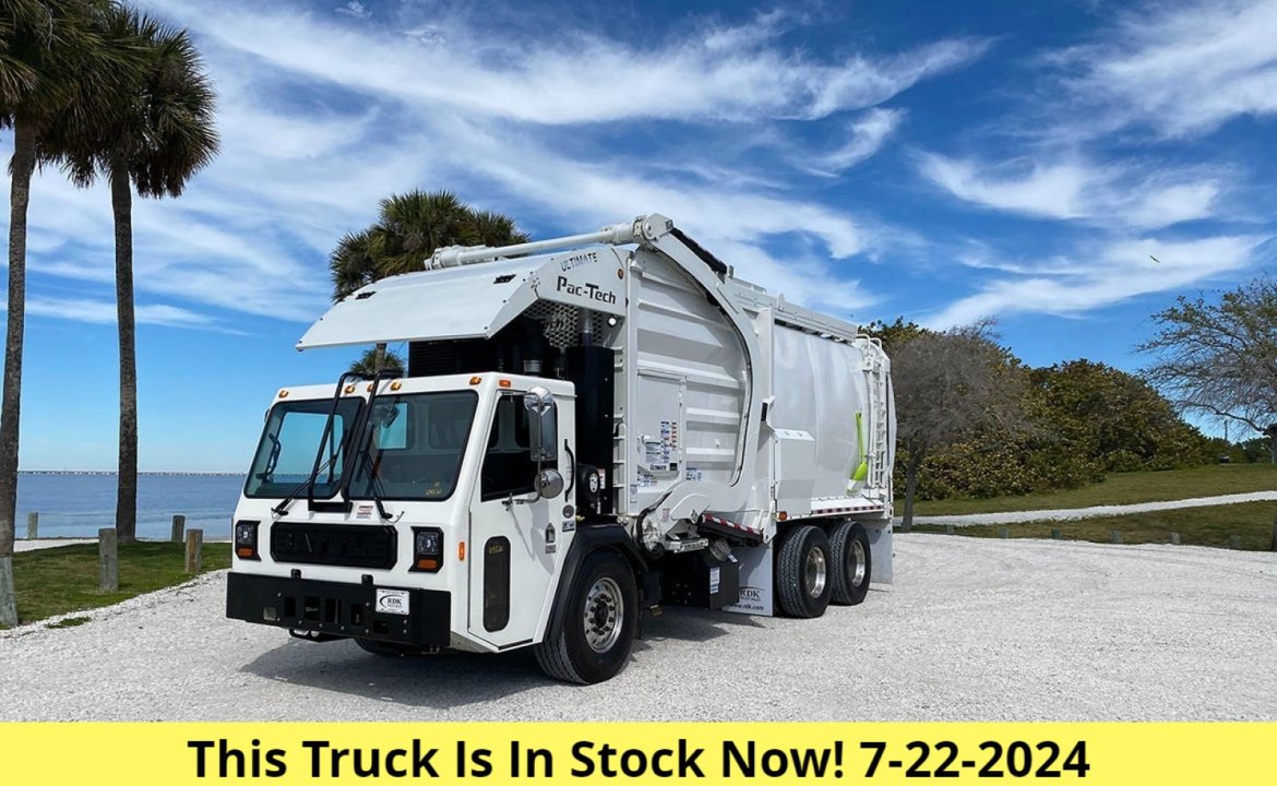 2025 Battle Motors LET2 - 40 Yard Pac Tech Ultimate Front Loader Garbage Truck