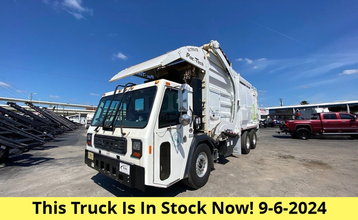 2024 Battle Motors LET 2 - 40 Yard Pac Tech Ultimate Front Loader Garbage Truck