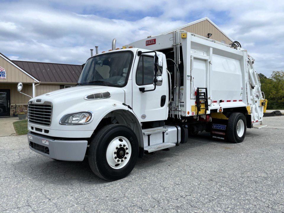 2021 Freightliner M2-106 Heil PT1100 20 yd!