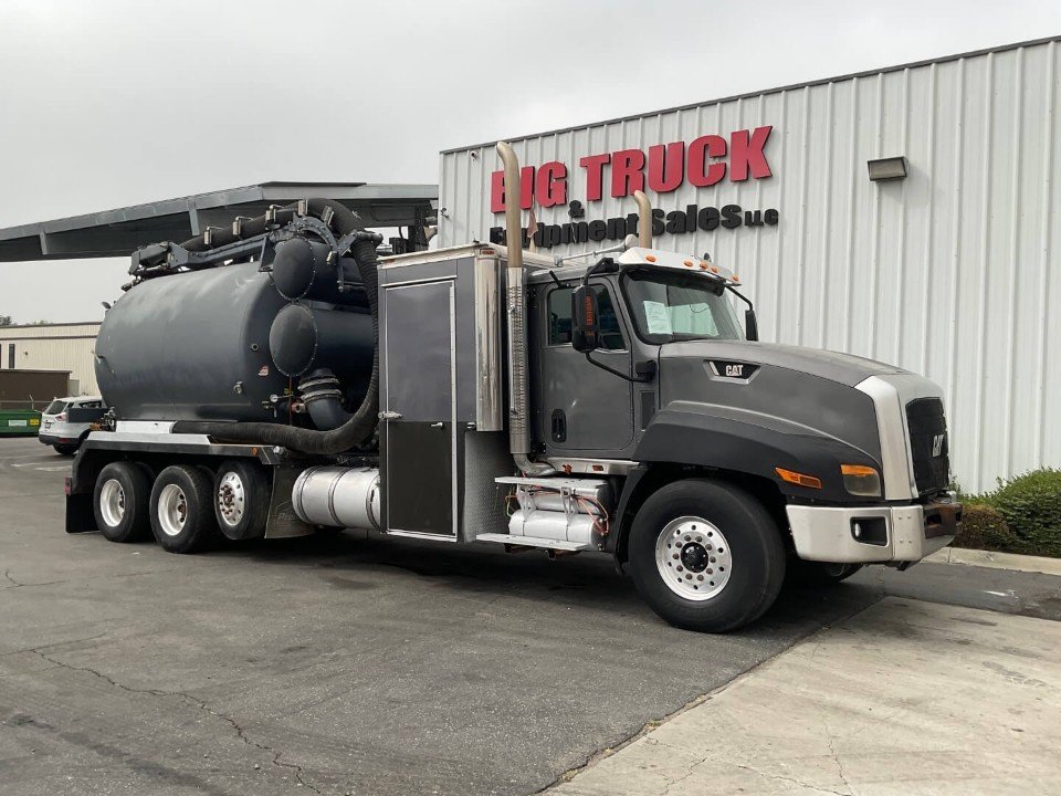 2014 CAT CT660 Kaiser Premier CV-100T Hydro Excavation Vacuum Truck