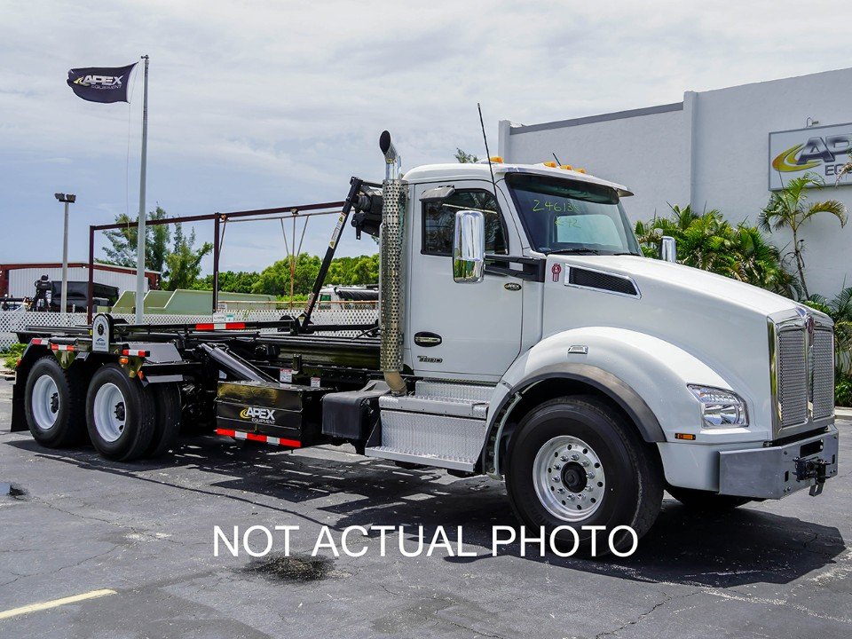 Used 2023 Kenworth T880 Roll Off Truck #246136