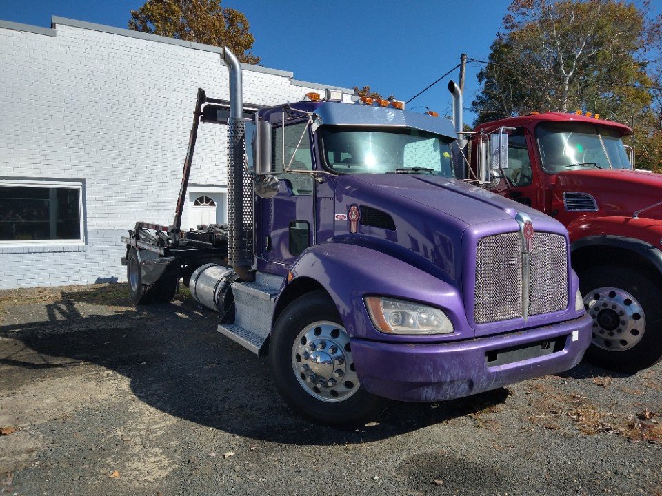 2011 Kenworth T370