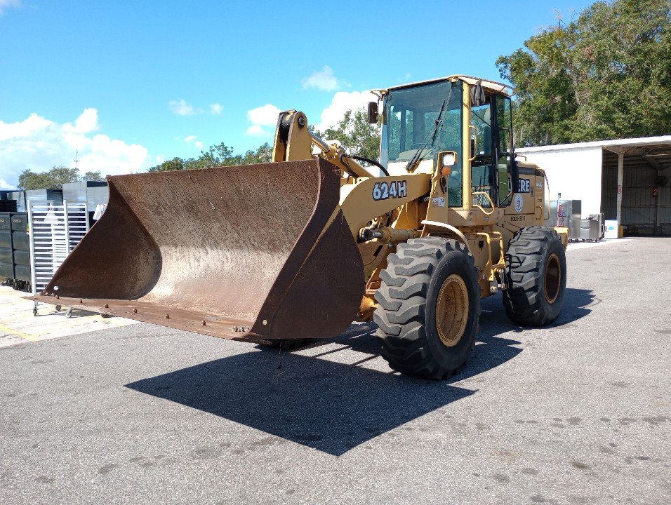 JOHN DEERE 624H ARTICULATING LOADER