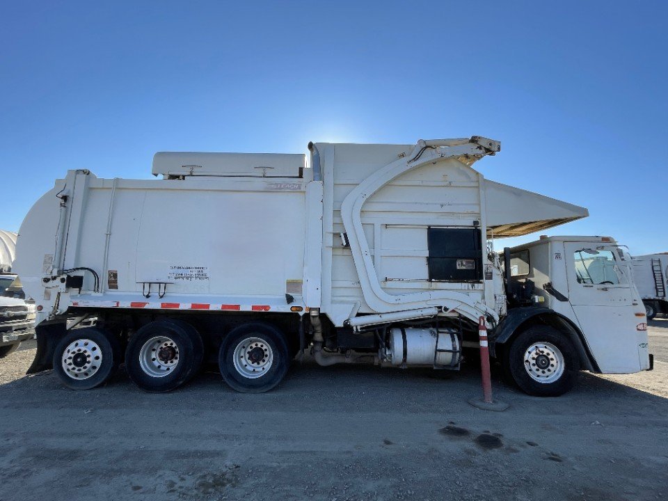 2006 MACK LE613 FRONT LOADER TRUCK FOR SALE!!!