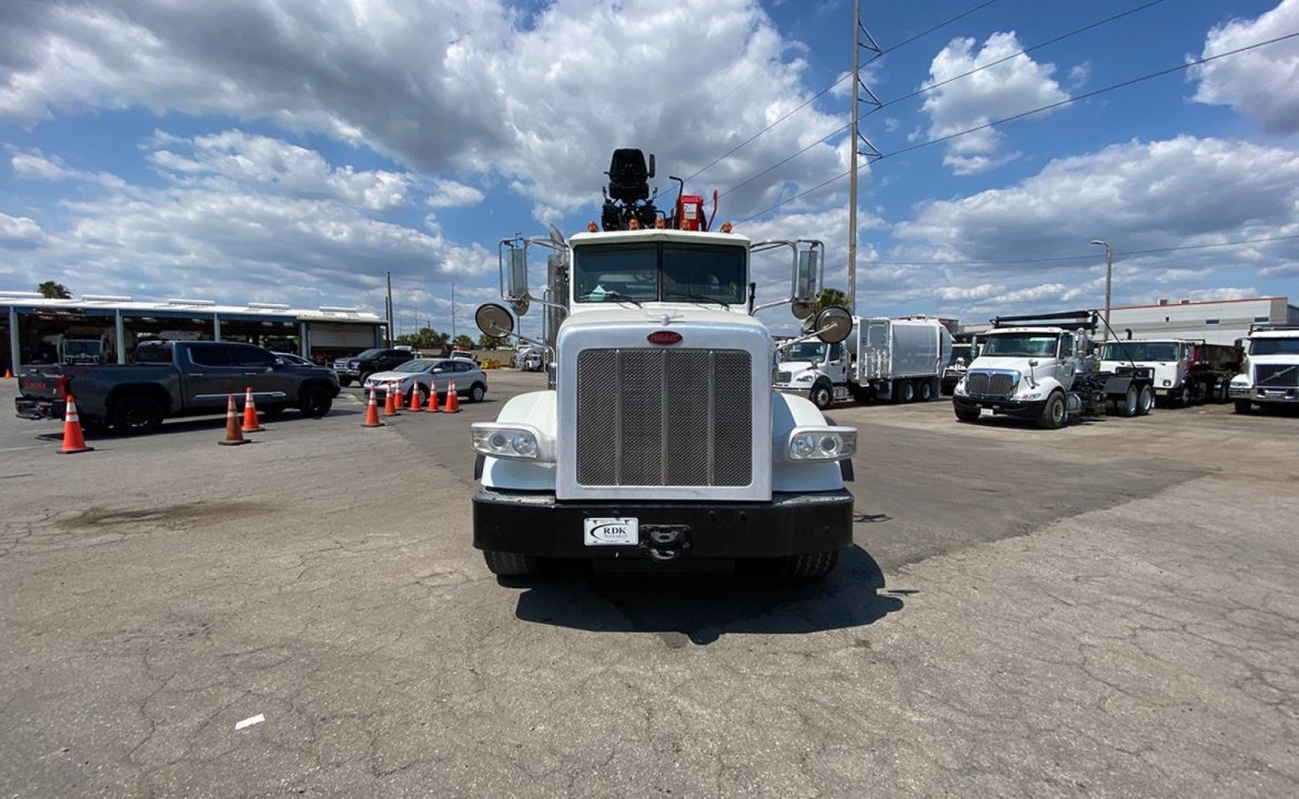 2014 Peterbilt 365 - 60,000 lb. American Roll-off - Palfinger Grapple Truck