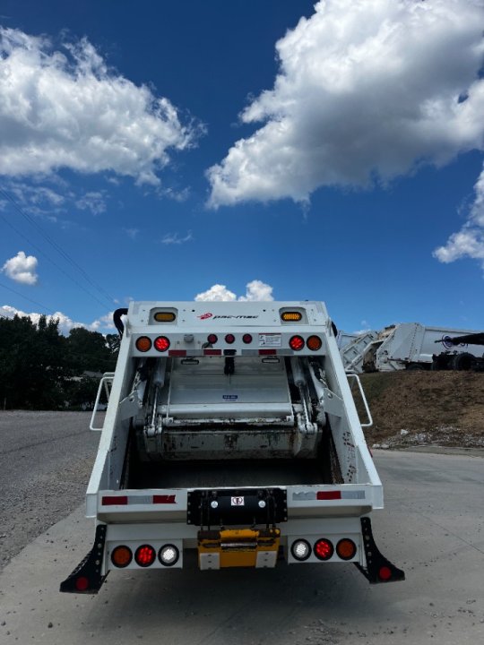 Used RL8 Series Refuse Truck