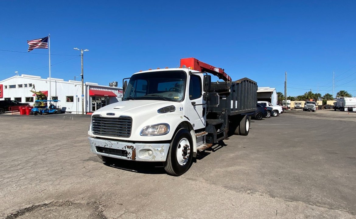 2017 Freightliner M2 - 24 Yard Pac Mac Grapple Truck