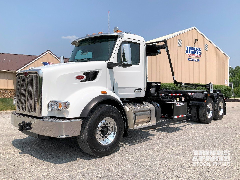 2024 Peterbilt 567 Galbreath U5-OR-174 60,000 lbs