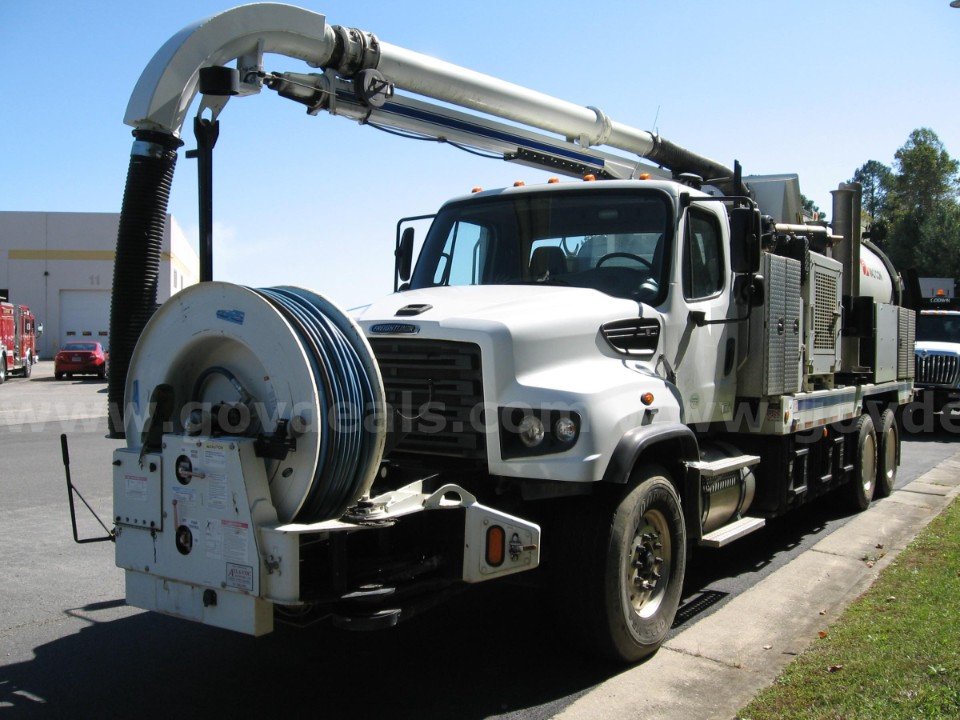 2014 Freightliner 114SD   