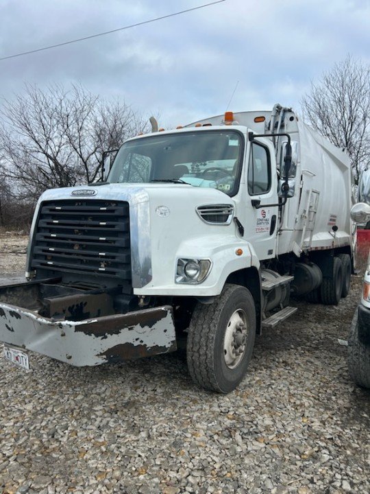 2016 Freightliner 108