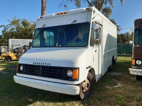 2004 WOHO WORKHORSE STEP VAN