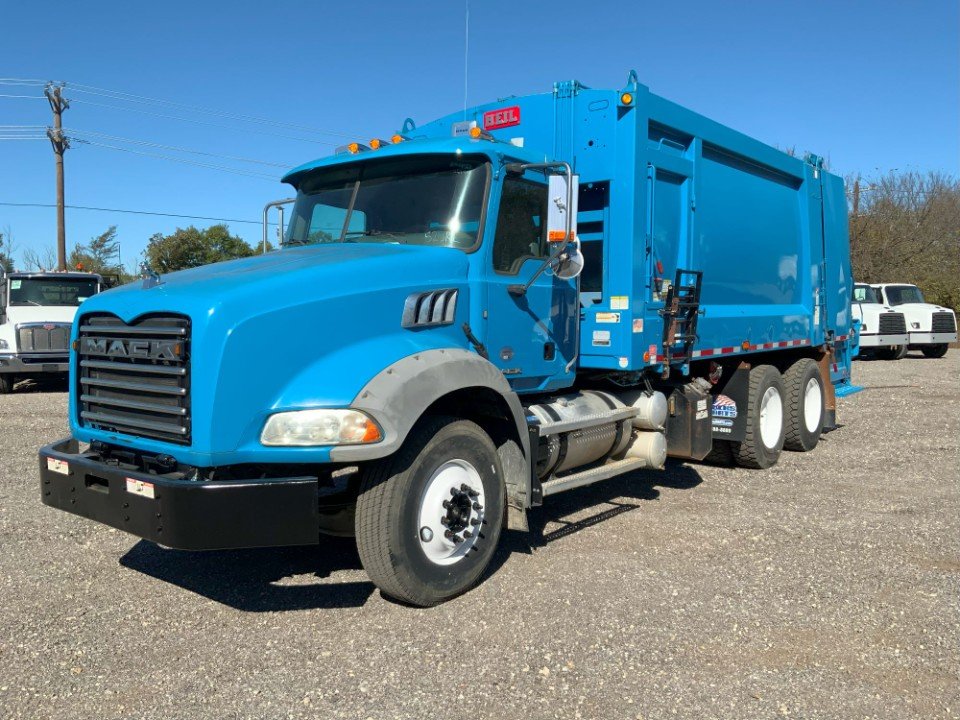 2016 Mack GU813 Heil DuraPack 5000