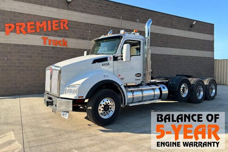 L6438 - 2024 KENWORTH T880 DAY CAB TRACTOR