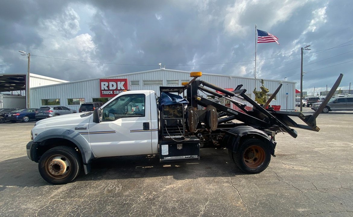 2007 Ford Super Duty F-450 DRW - XL