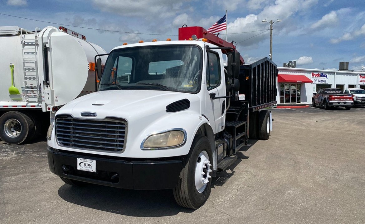 2014 Freightliner M2 - 24 yd Pac Mac Grapple Truck