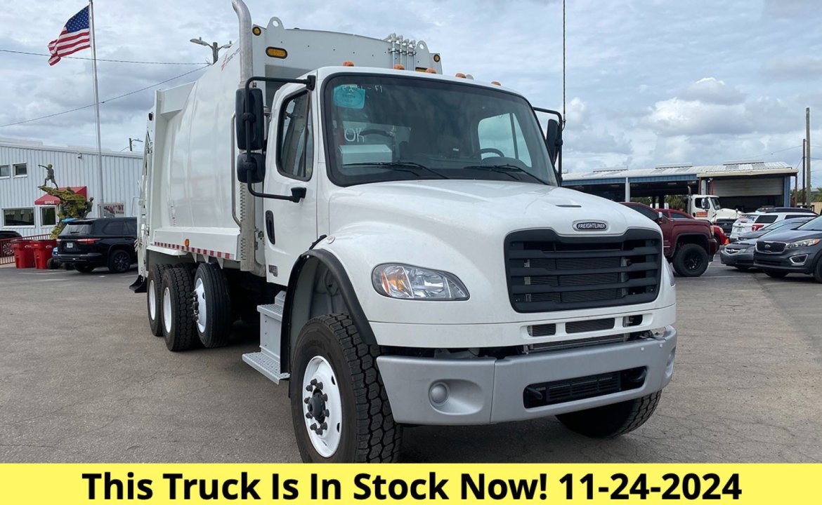 2024 Freightliner M2 106 - 25 Yard Pac Mac RLX25 Rear Loader Garbage Truck