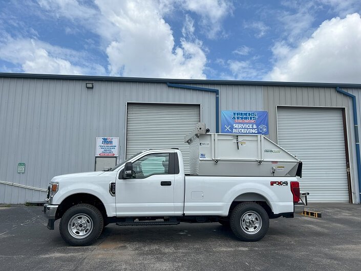 NEW! 2022 Ford F350, Par-Kan 6 Yd Satellite Truck