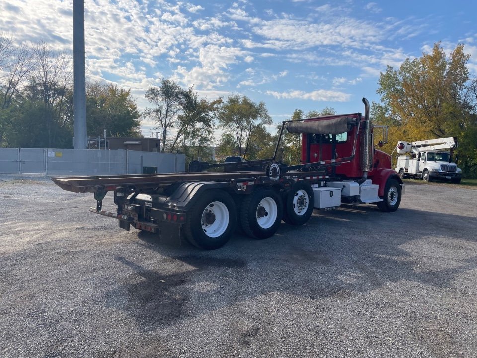 2014 PETERBILT 365 GALBREATH U5-OR-174 ROLLOFF TRUCK $79,900