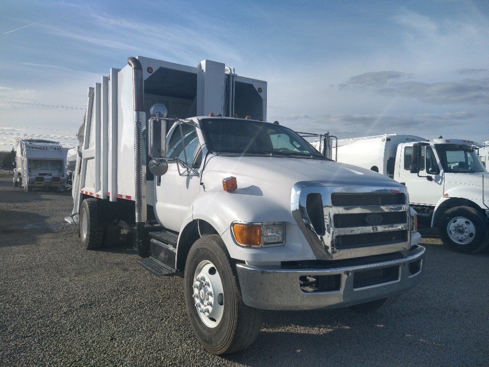 2015 Ford F-750