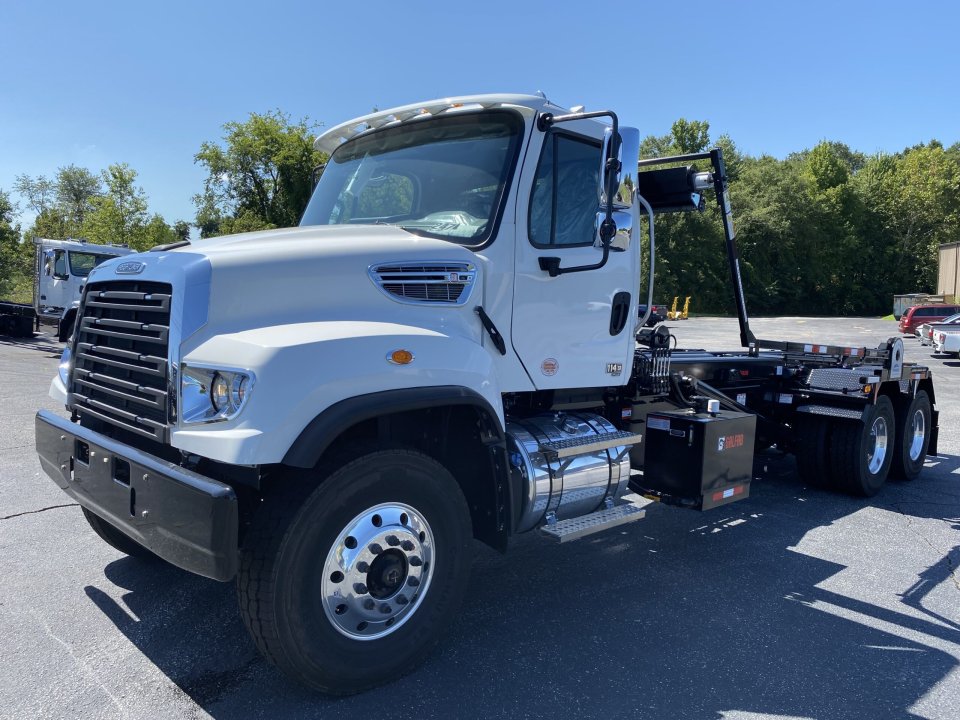 New!  2025 Freightliner 114SD PLUS Roll Off - Ready to Deliver!