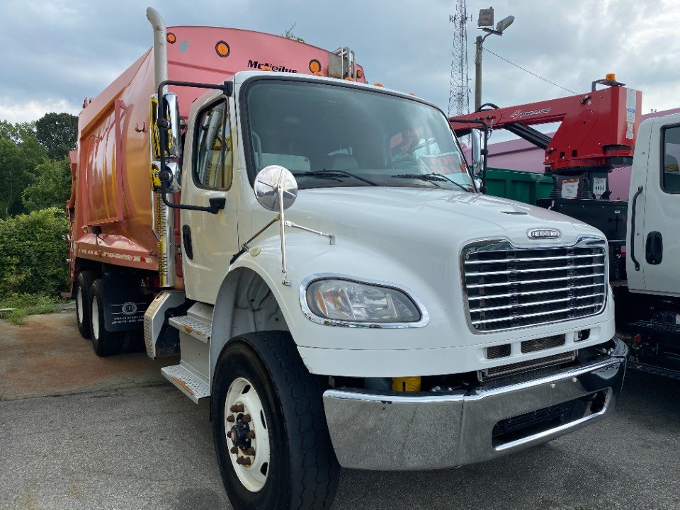 2018 Freightliner M2 W/25yd McNeilus Rear Loader