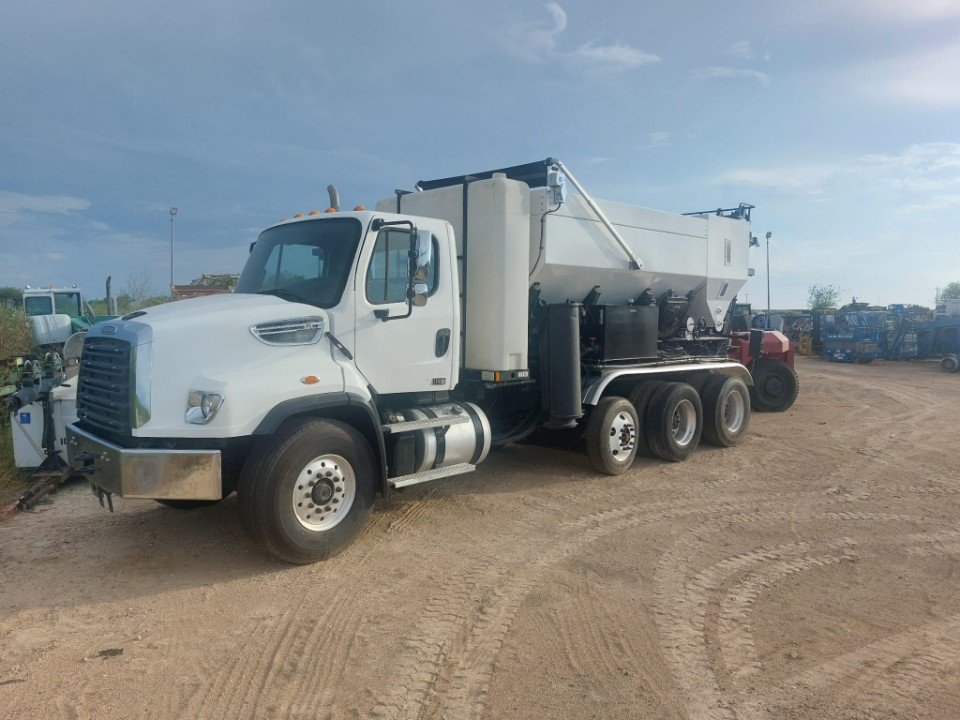 2020 Freightliner 114SD Volumetric Mixer Cementech C-60