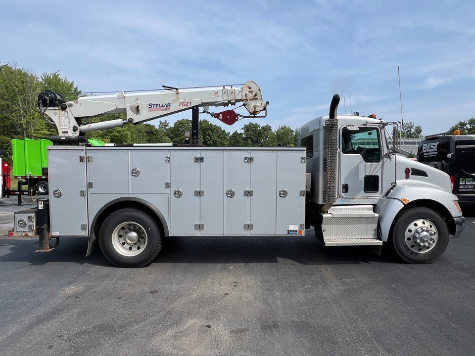 ID: 439596 I 2015 Kenworth T370 Service Truck Stellar Crane & Tool Storage