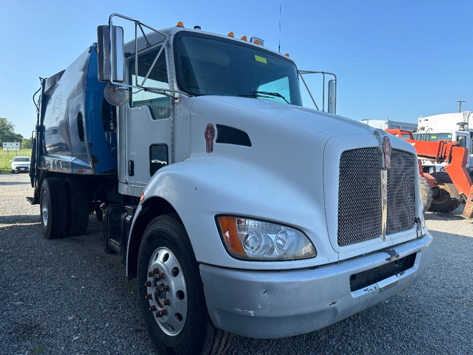 2009 Kenworth T270