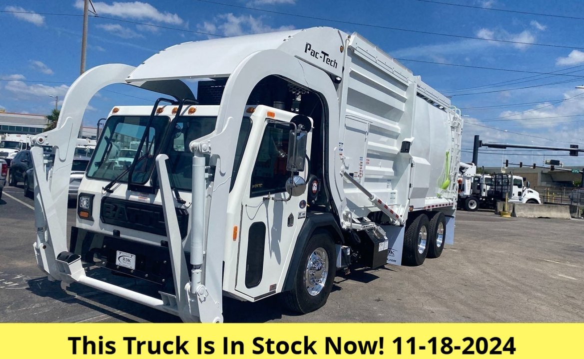 2024 Battle Motors LET2 - 40 Yard pac Tech Front Loader Garbage Truck