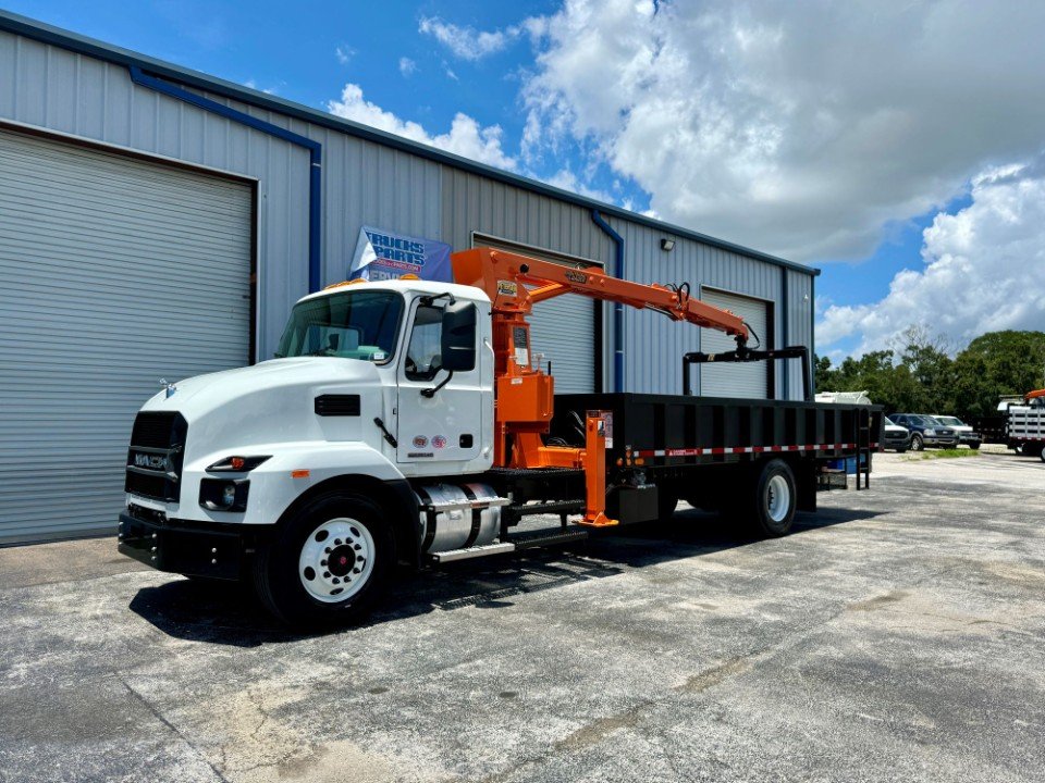 2025 Mack MD7 Petersen CP3 