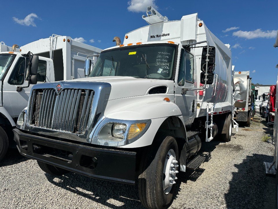 2006 International 7400