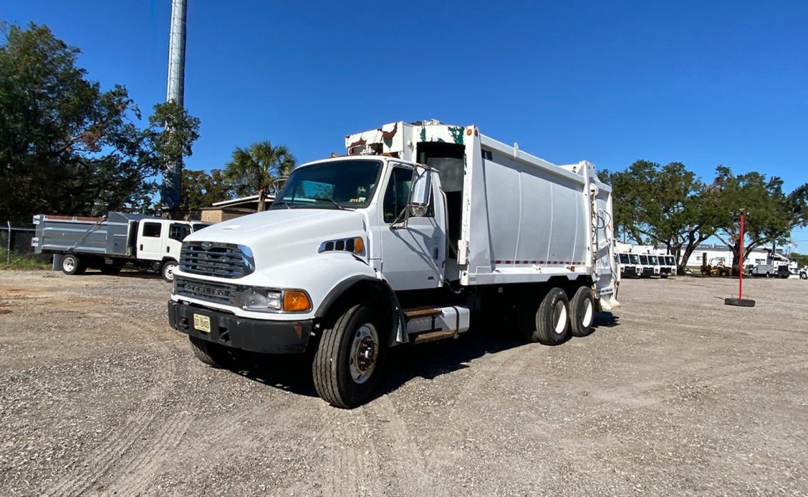 2008 Sterling ACTERRA - 25 Yard E-Z Pack G370 Rear Loader Garbage Truck