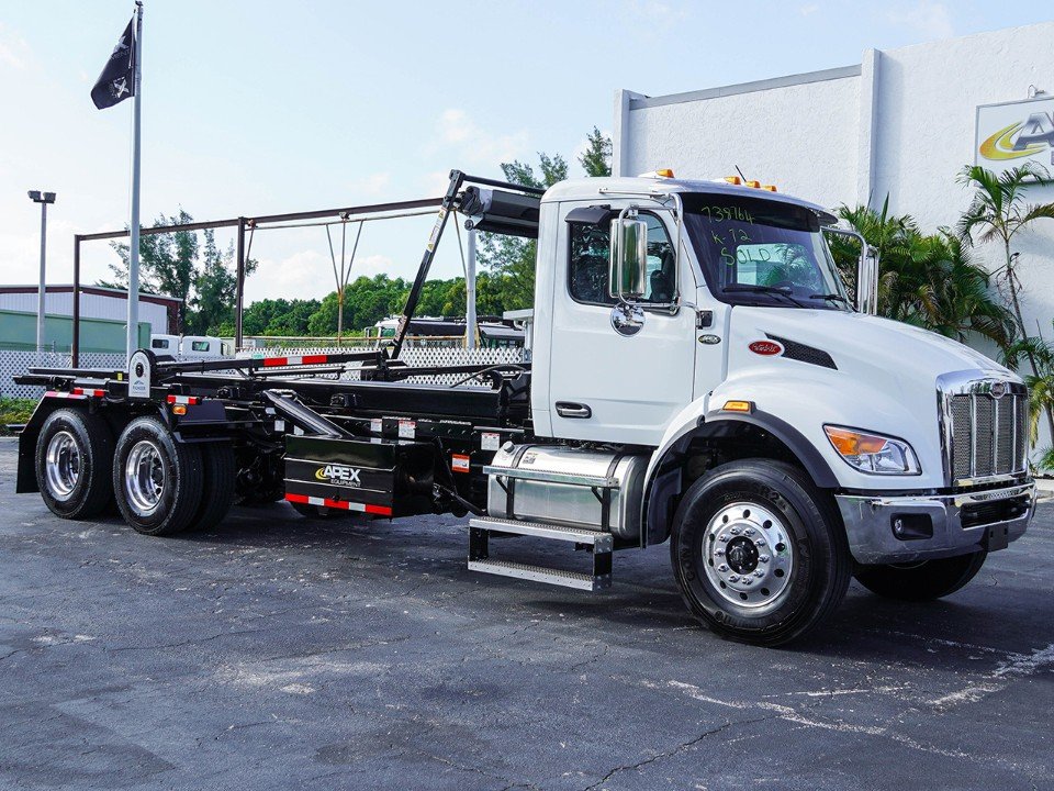 New 2025 Peterbilt 548 Roll Off Truck #738764