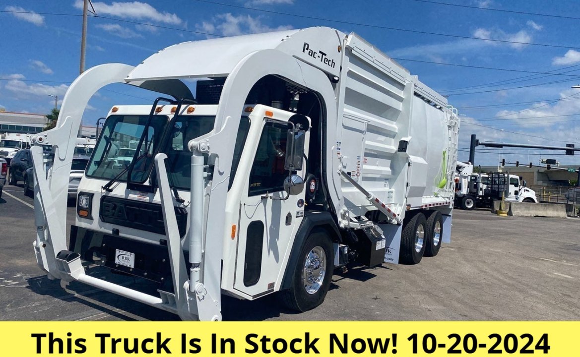 2024 Battle Motors LET2 - 40 Yard pac Tech Front Loader Garbage Truck