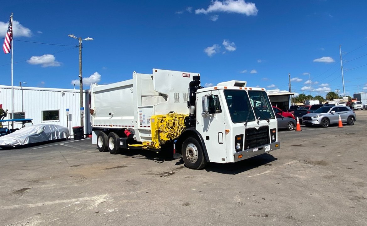 2014 Mack LEU613 - 30 yd. Heil Multi-pack Side/Rear Loader