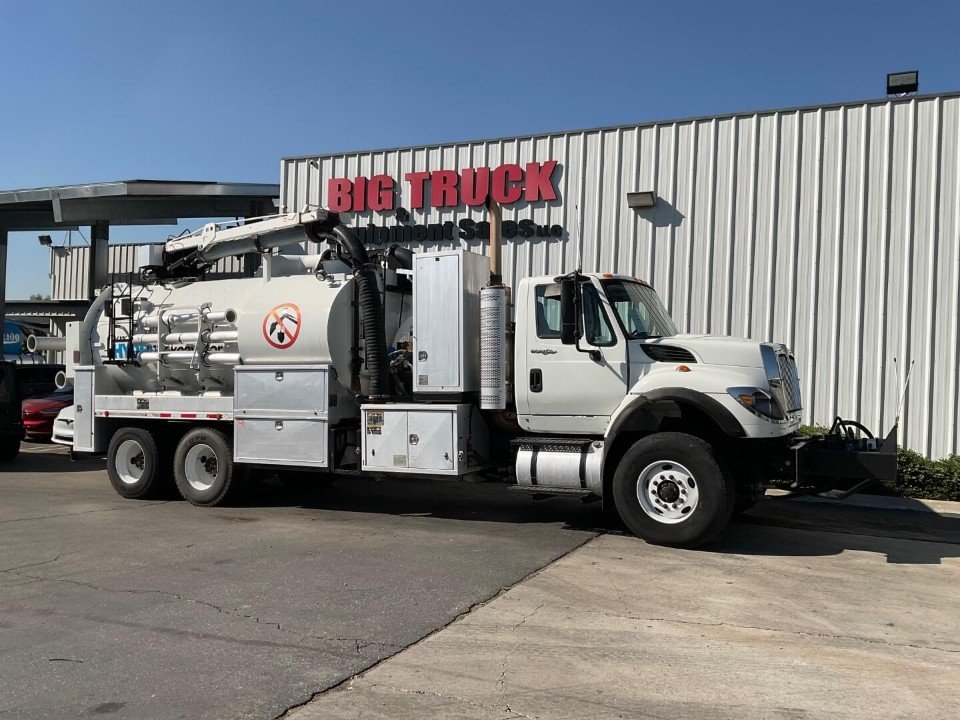 2009 International 7600 Vactor HXX Hydro Excavation Vacuum Truck