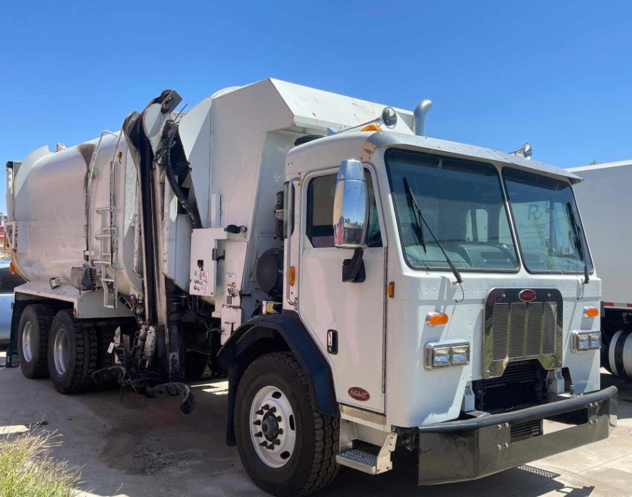 2017 Peterbilt 320 Amrep Hardox ASL 33yd Miles 46,119, Hours 5,711