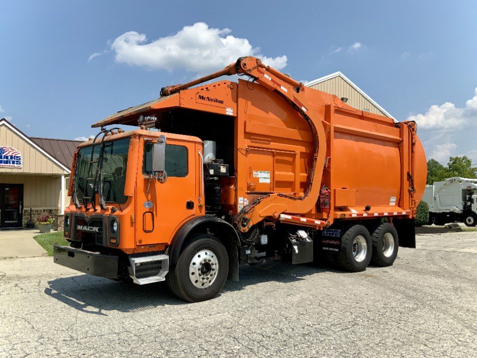 2022 Mack TE, 40 Yd McNeilus Front Loader